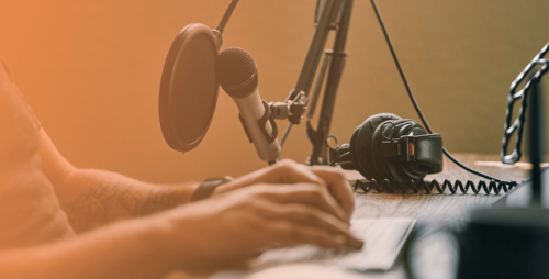 Guide sur l&rsquo;habillage radio : Jingles, Sweepers, Beds, Tops horaires