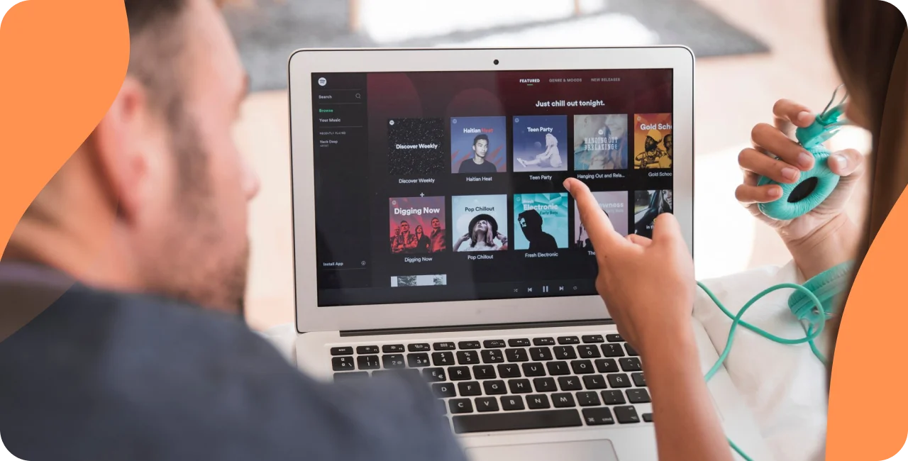 personnes qui font de la radio web internet